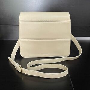 Vintage Coach Tribeca Flap Bag 9092 in Bone Color in Excellent Condition